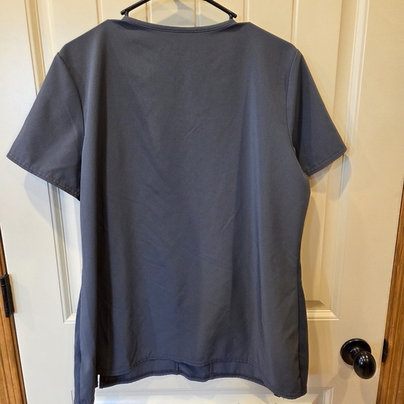 ‼️3/$30‼️Scrubstar Performance Scrub Top Large Gray Zippered Pocket V Neck - Picture 9 of 13